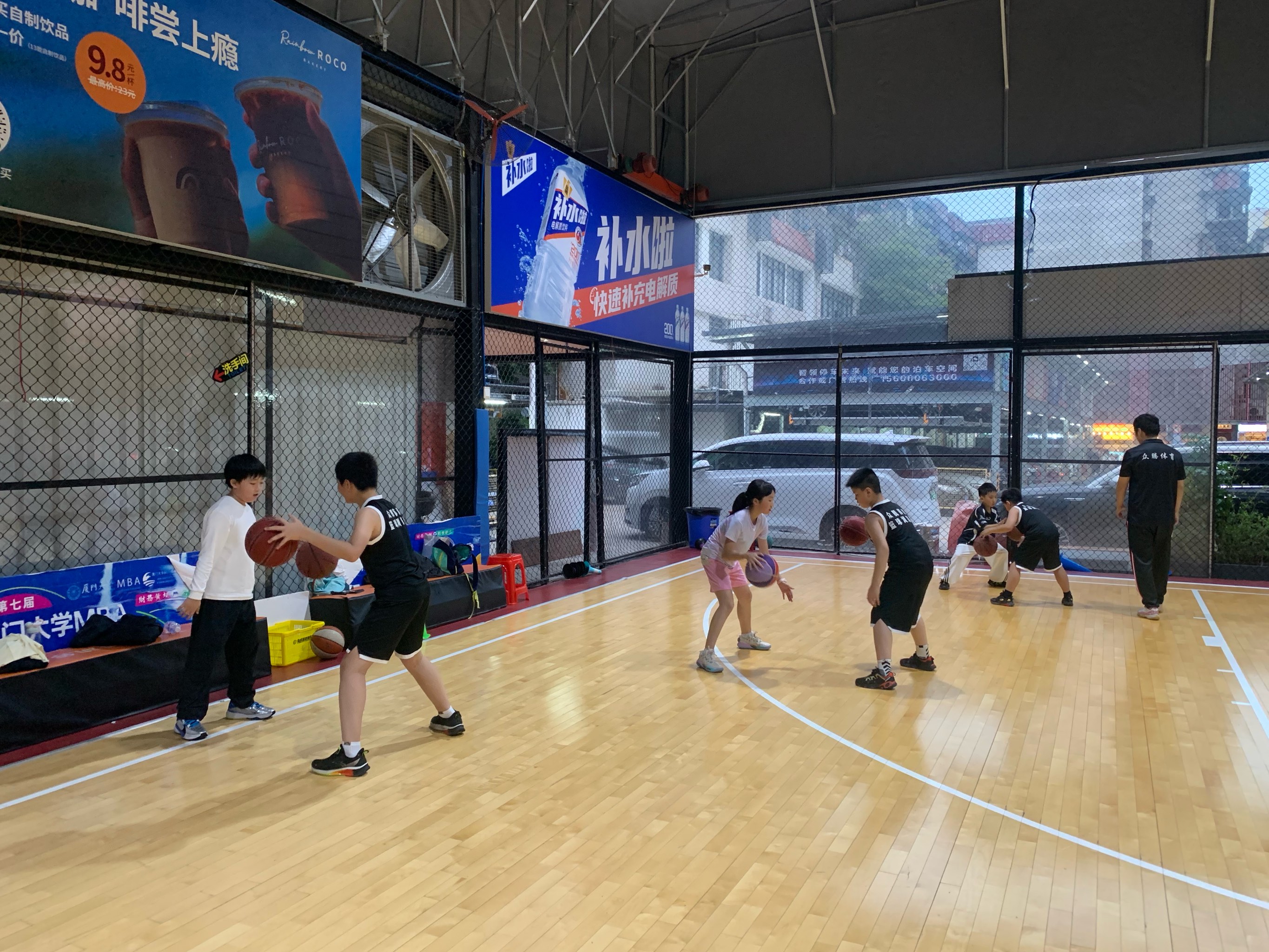 米乐官网入口-苏宁主场大胜增加自信，球队备战下一轮比赛